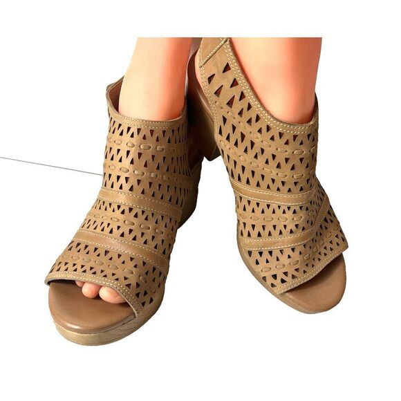 Sofft Tan Leather Block Heeled Cutout Sandals Womens Sz 9 M Sling Back Peep Toe - Picture 2 of 11